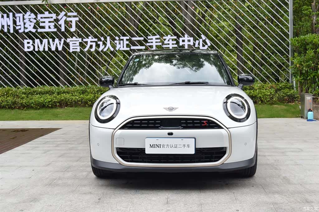 Mini Cooper, 2024 все фото