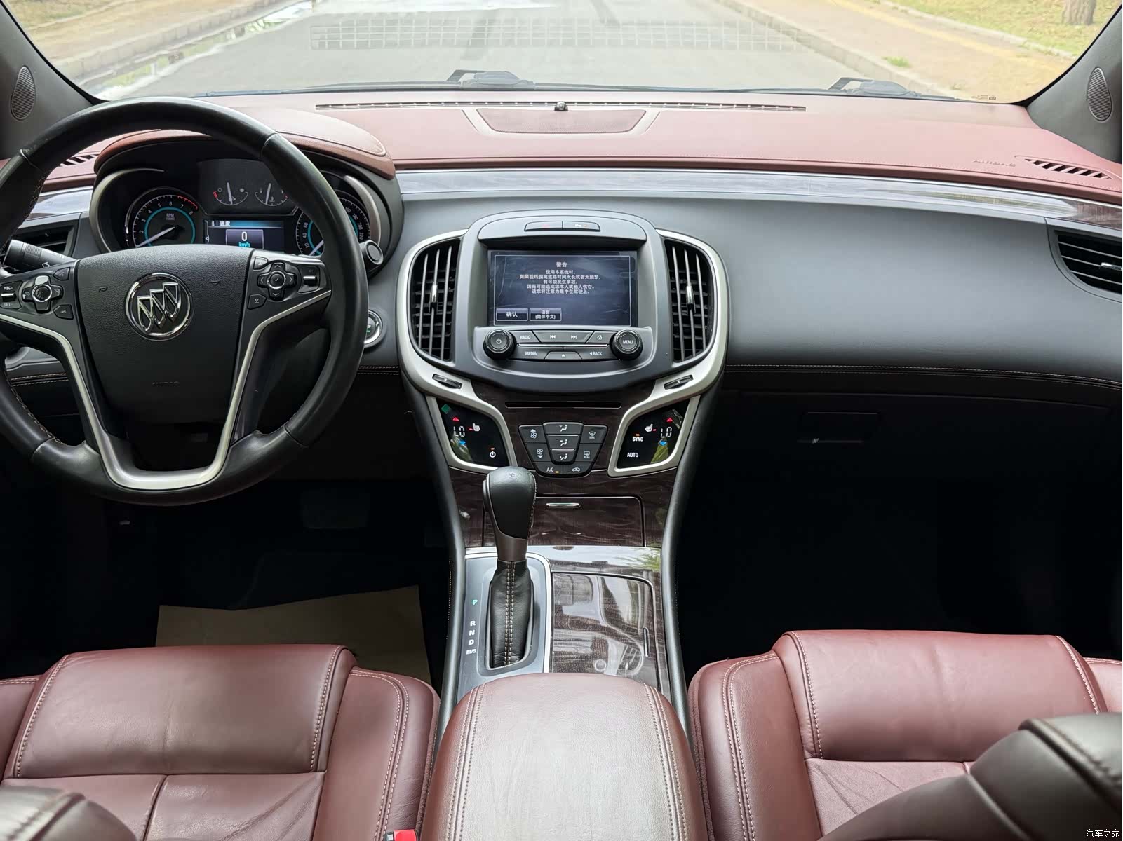 Buick LaCrosse, 2015 18