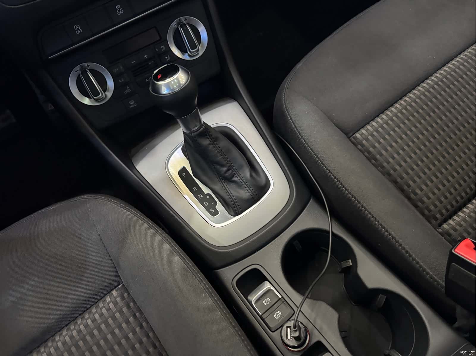 Audi Q3, 2016 16
