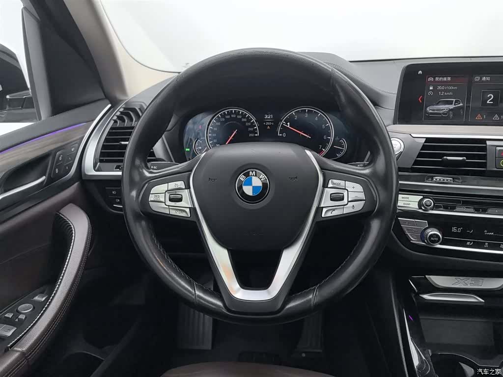 BMW X3, 2018 11
