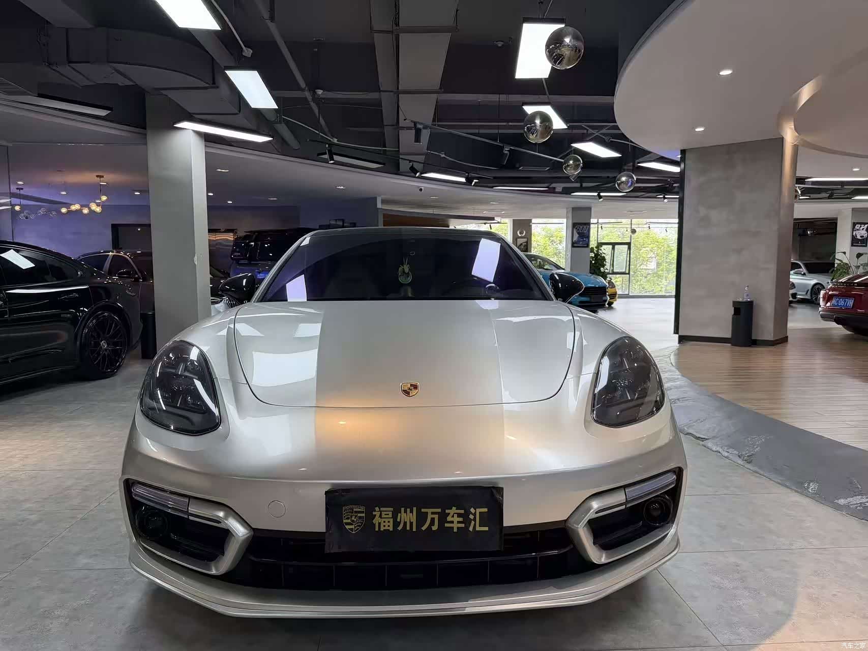 Porsche Panamera, 2018 3