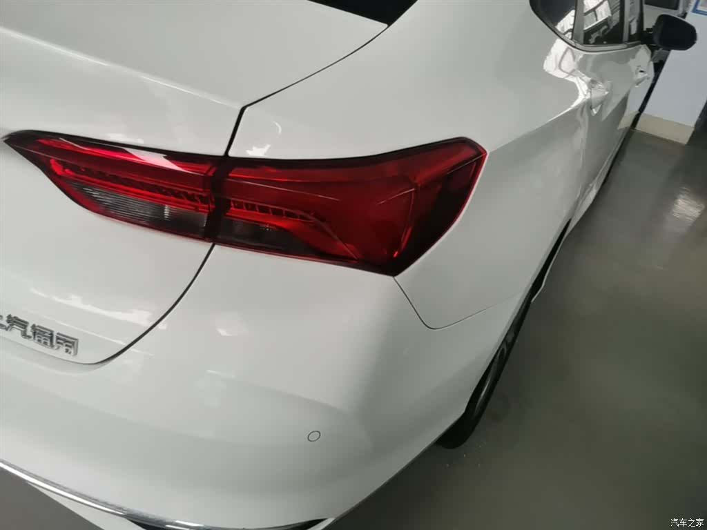 Buick Verano, 2023 8