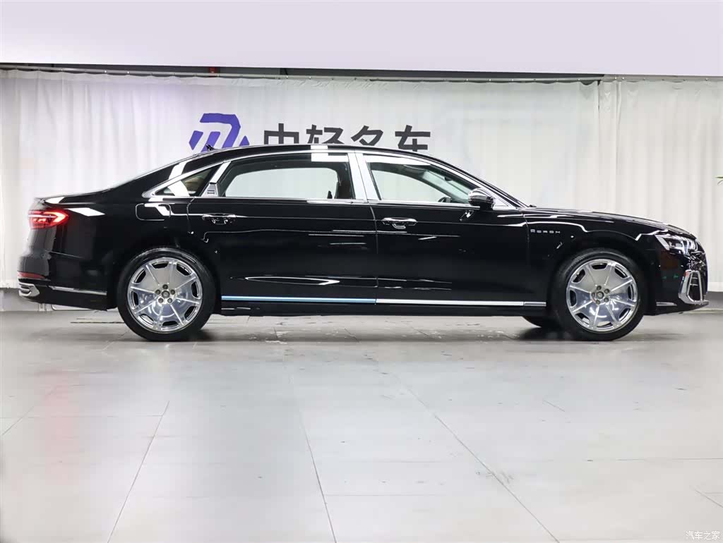 Audi A8L, 2026 3