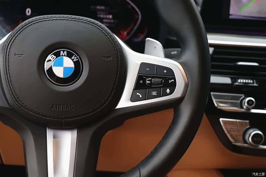 BMW 5 Series, 2019 18