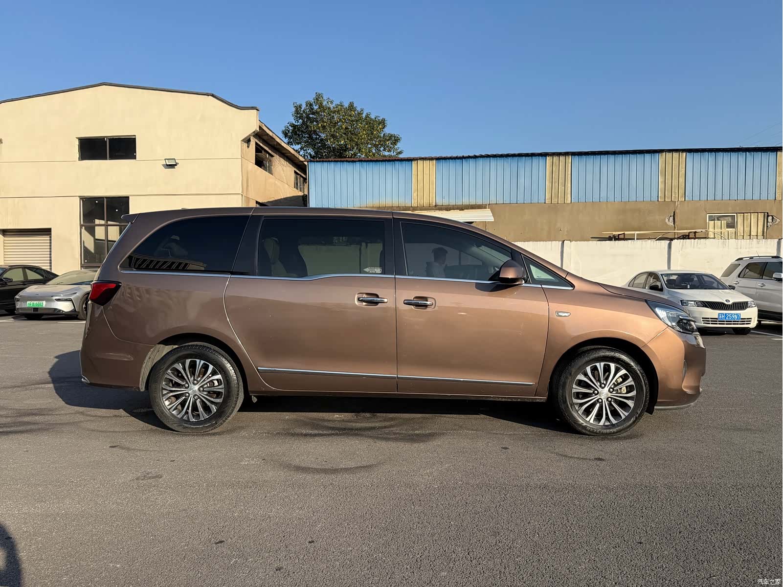 Buick GL8, 2021 22