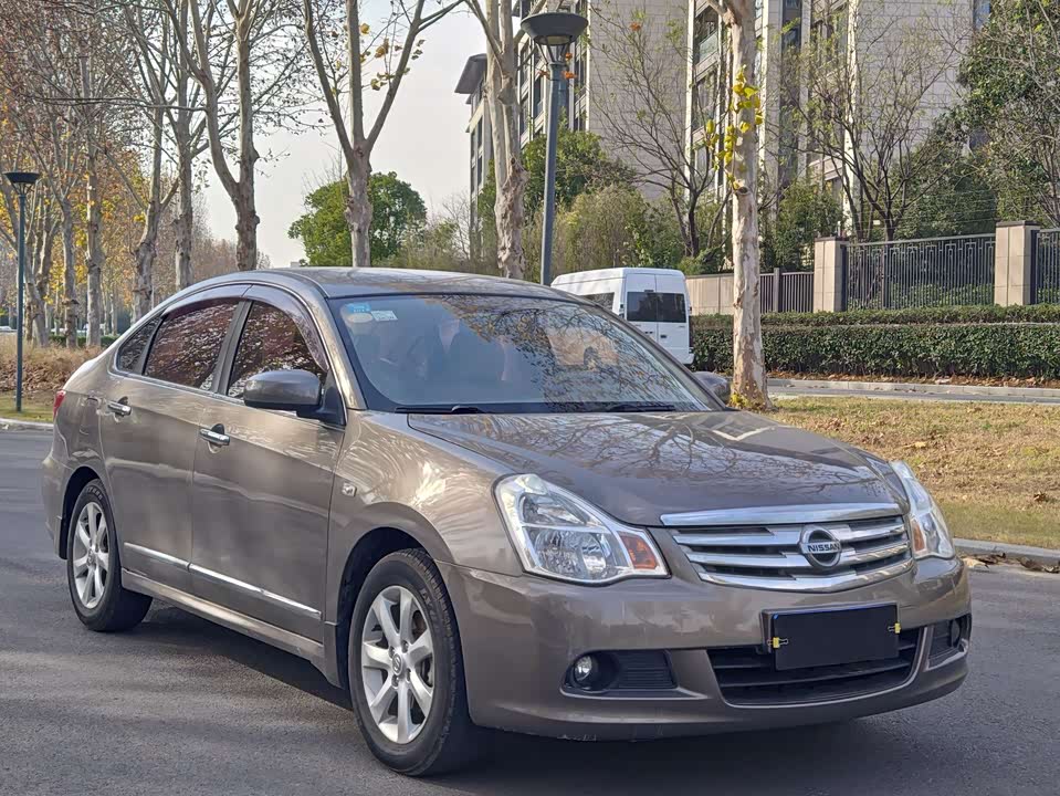 Nissan Xuan Yi