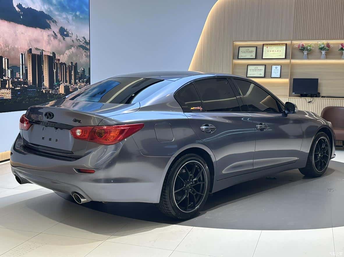Infiniti Q50, 2014 12
