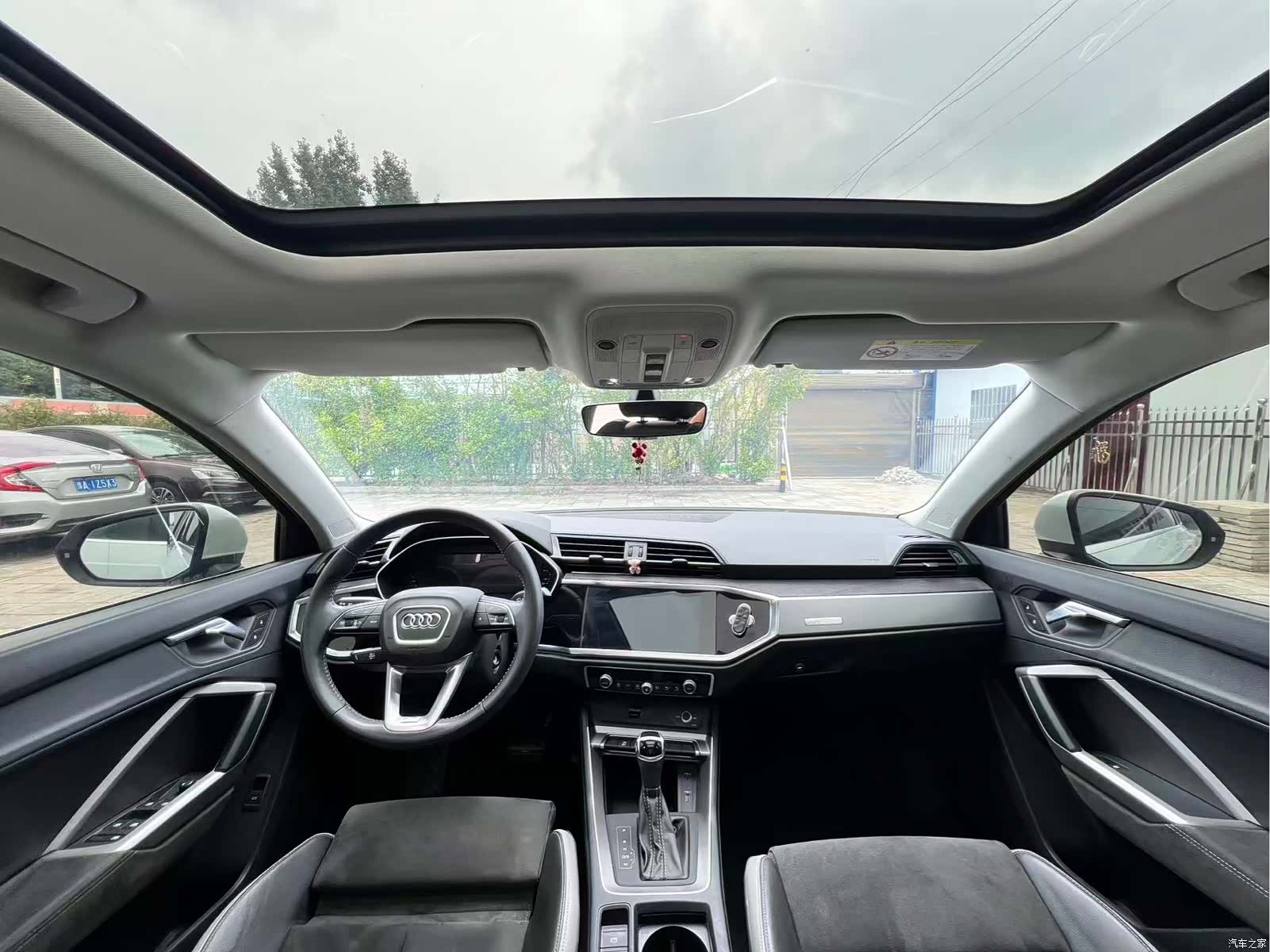 Audi Q3, 2021 7