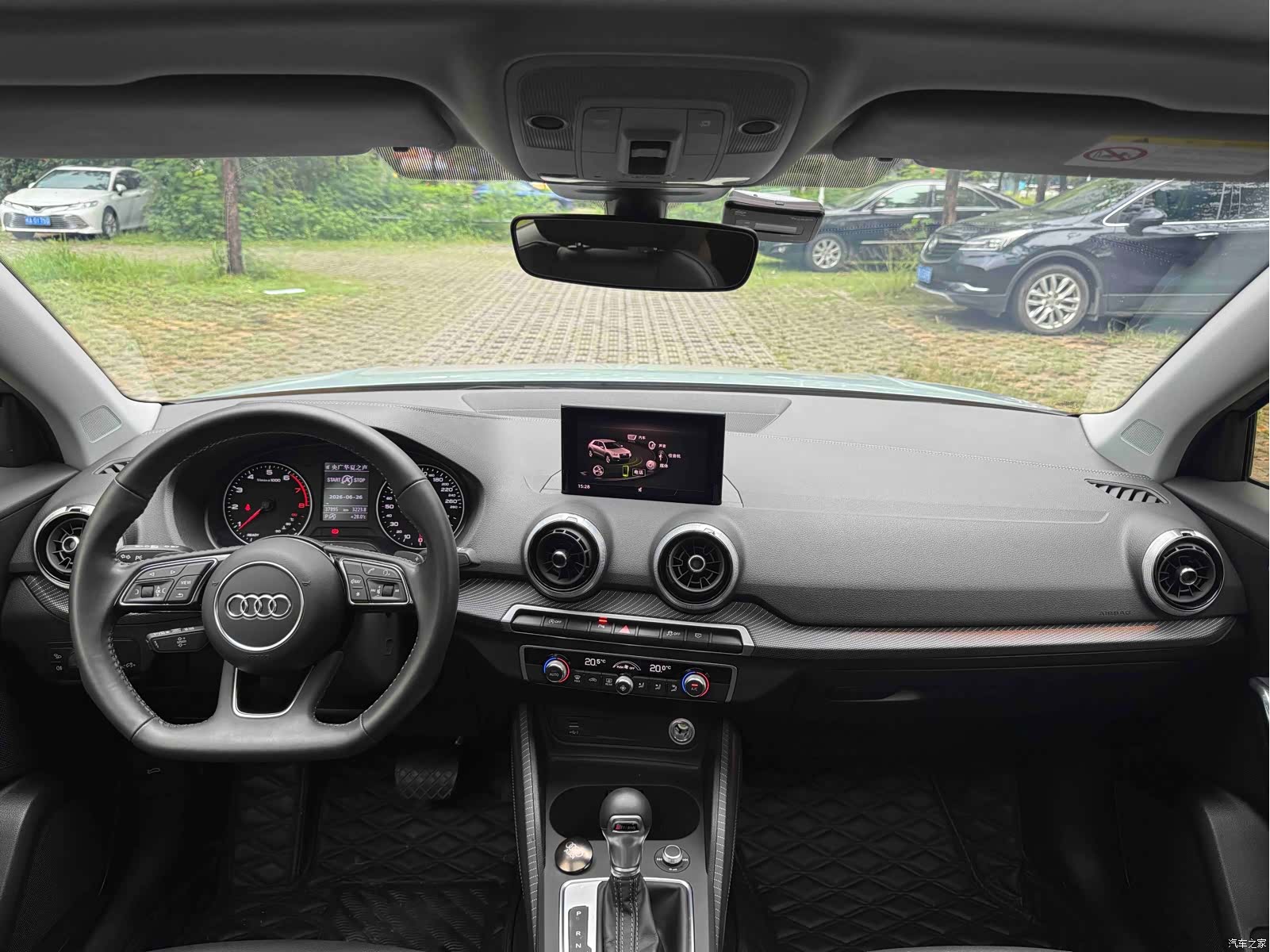 Audi Q2L, 2022 18