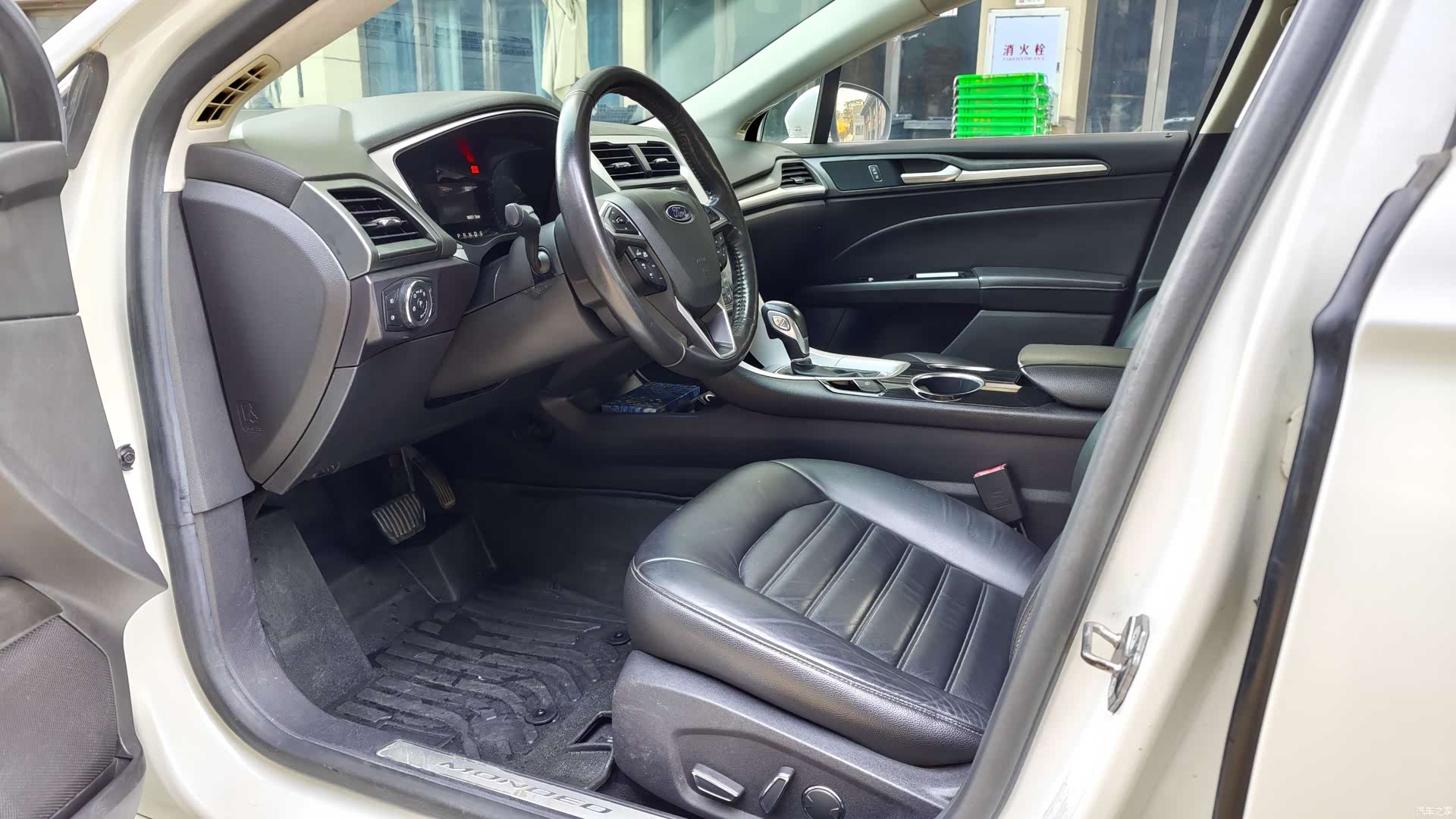 Ford Mondeo, 2016 9