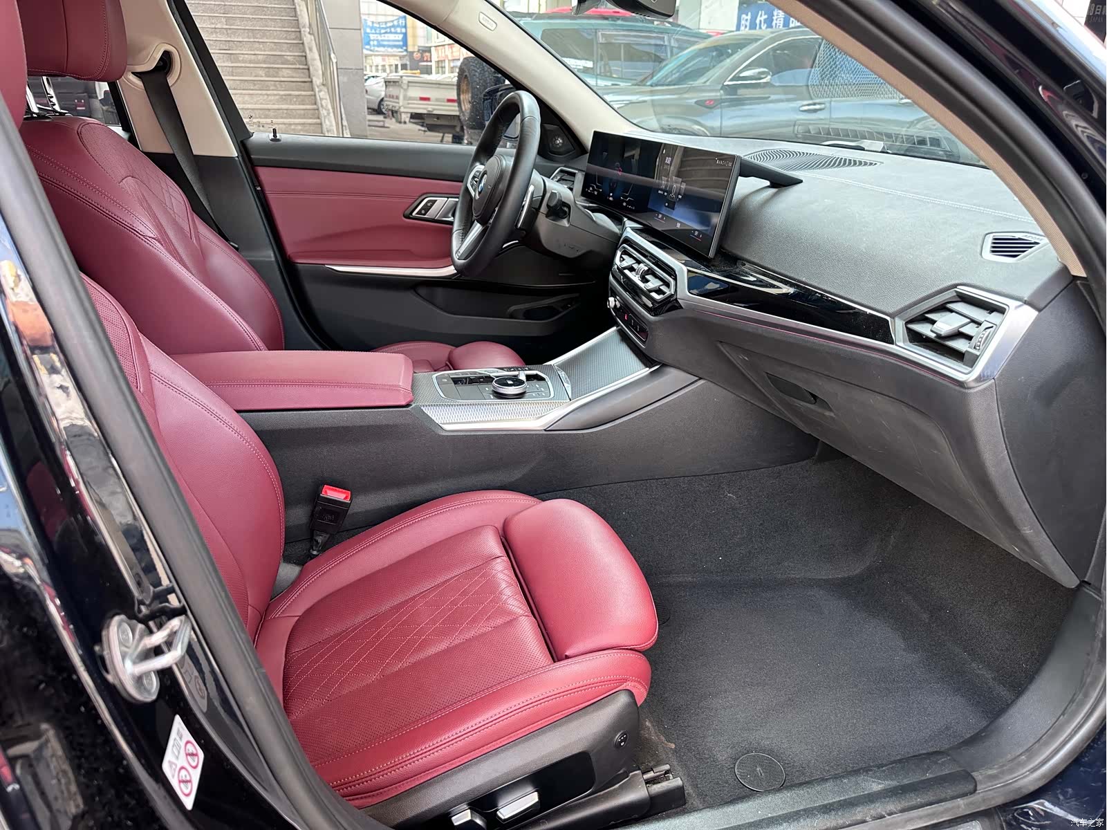 BMW 3 Series, 2023 7