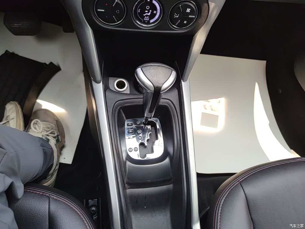 Citroen C3-XR, 2016 14