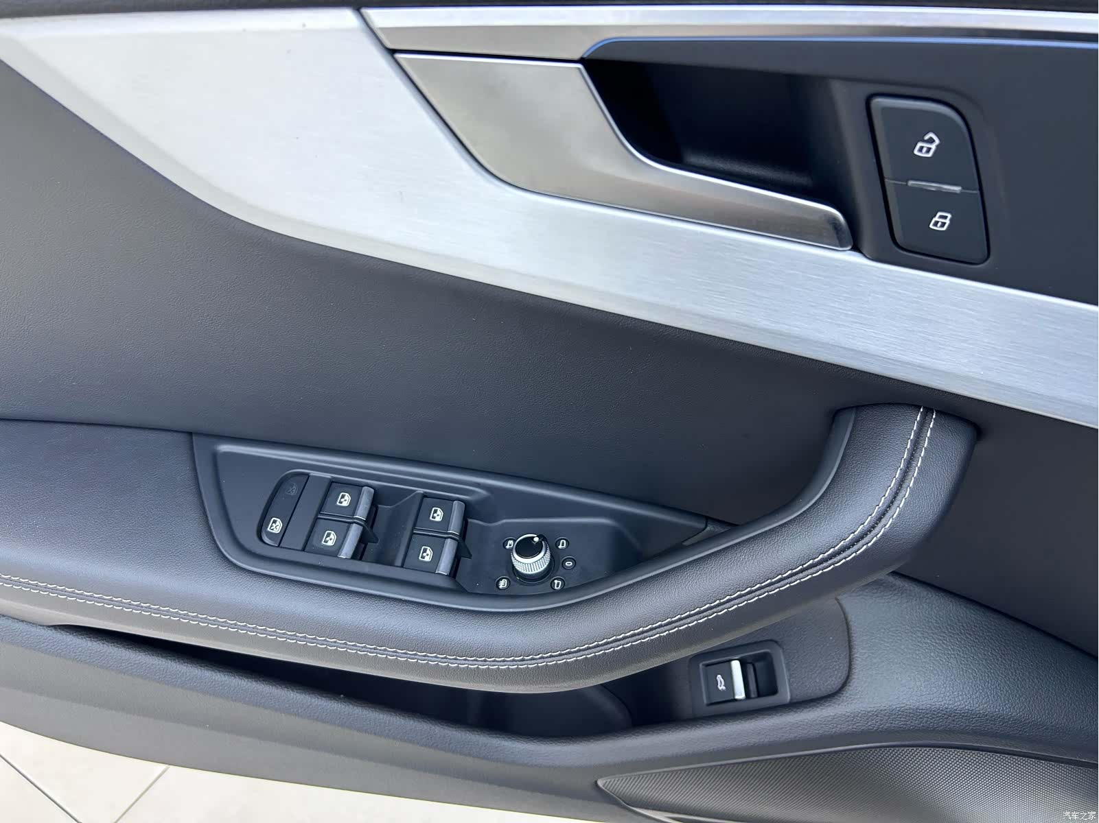 Audi A4L, 2022 19