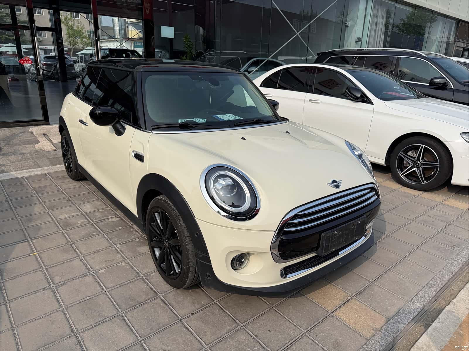 Mini Cooper, 2020 4