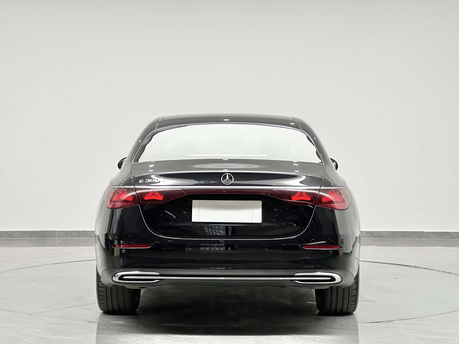 Mercedes-Benz E-Class, 2026 6