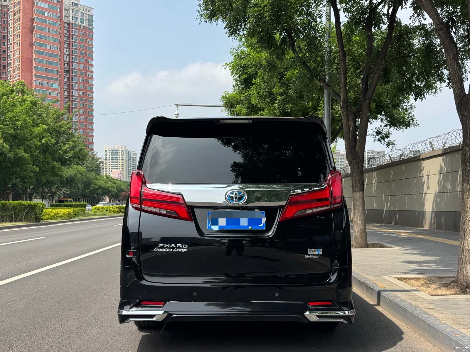 Toyota Alphard, 2021 4