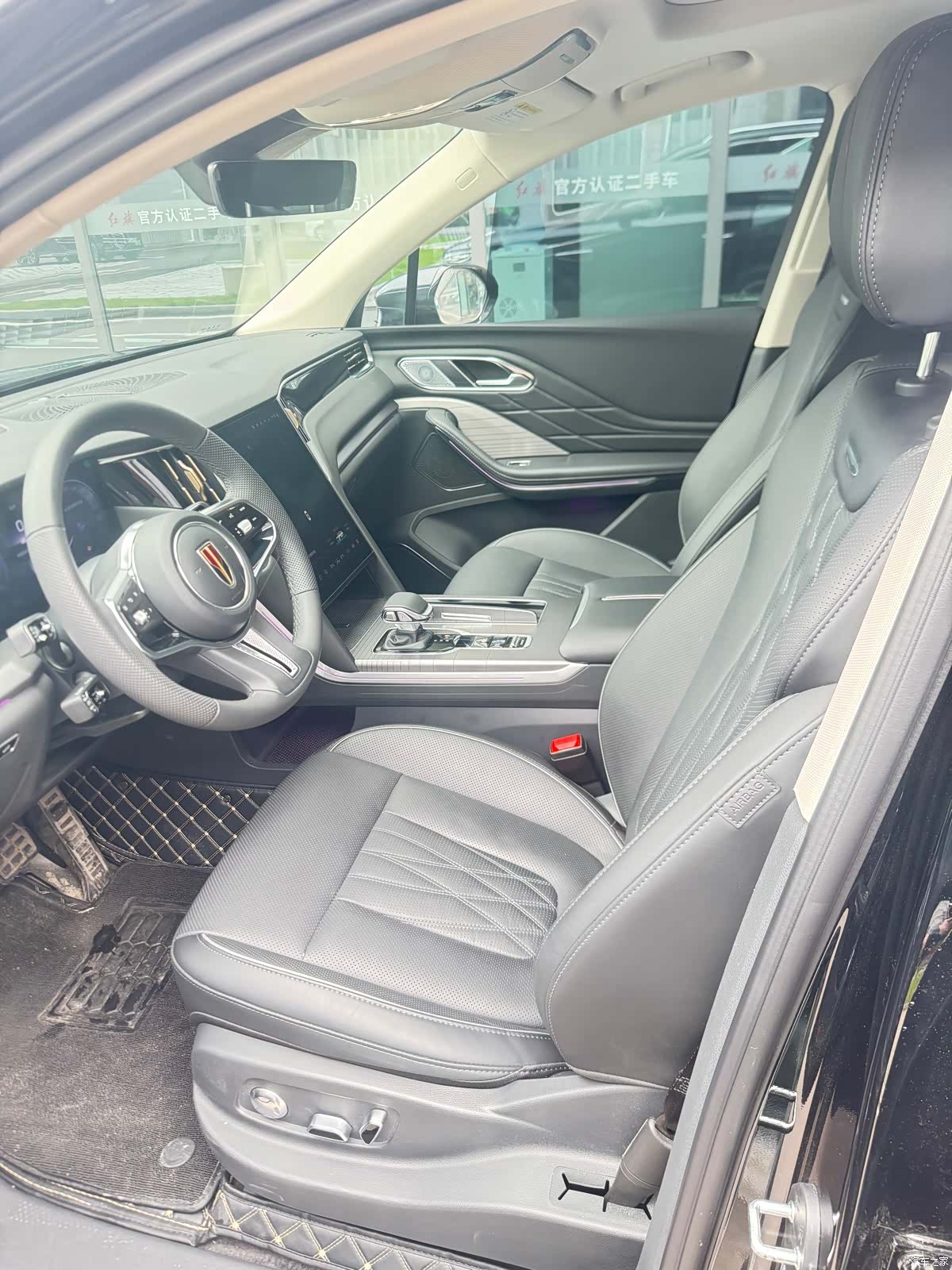 Hongqi HS7, 2024 13