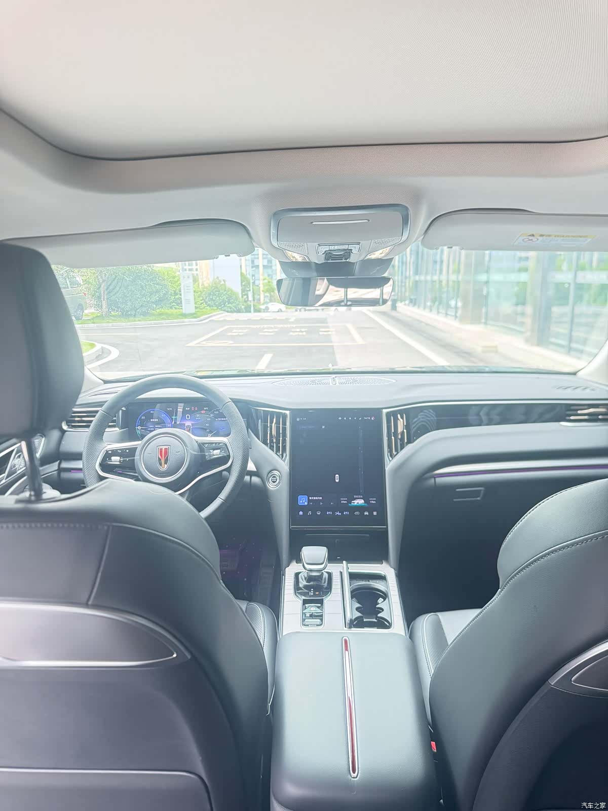 Hongqi HS7, 2024 14