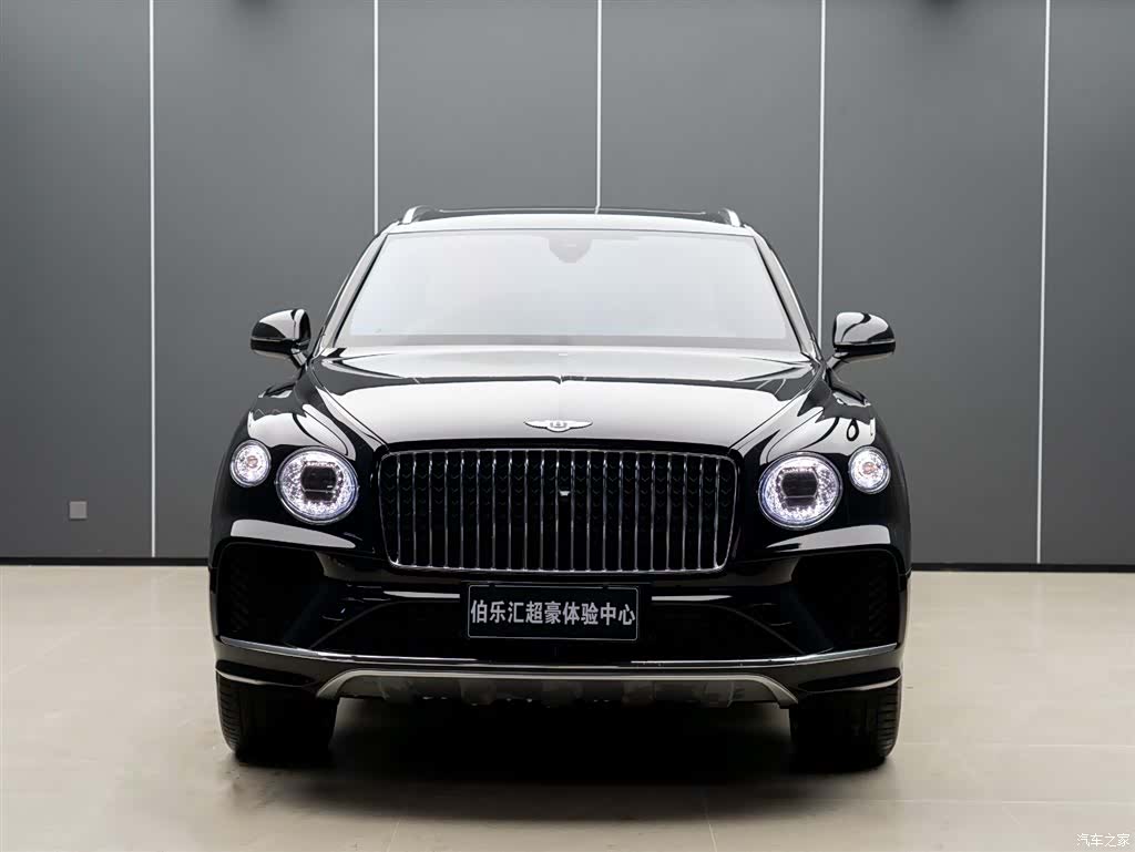 Bentley Bentayga, 2024 2