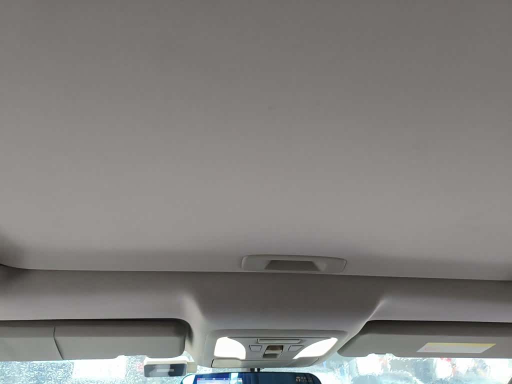 DongFeng AX7, 2018 9