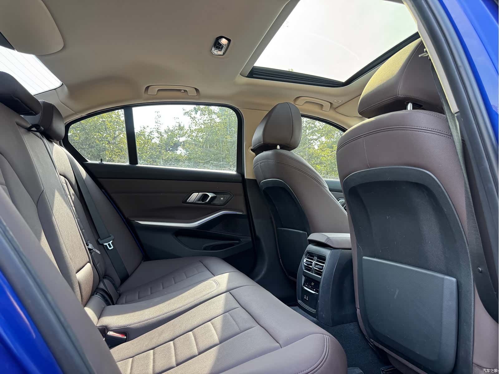 BMW 3 Series, 2019 17