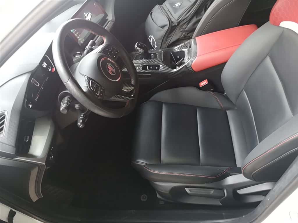 MG MG5, 2021 15