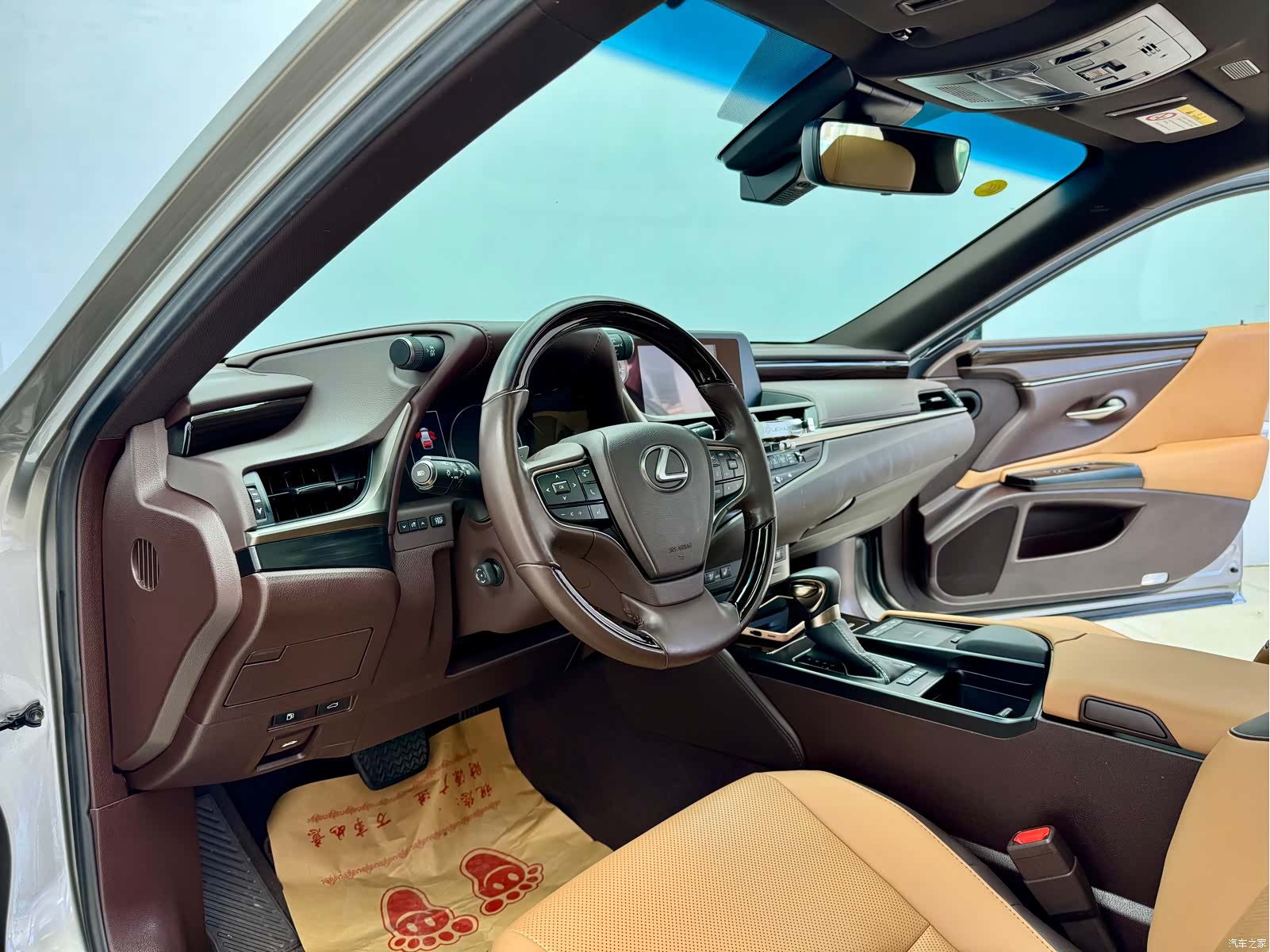 Lexus ES, 2021 7