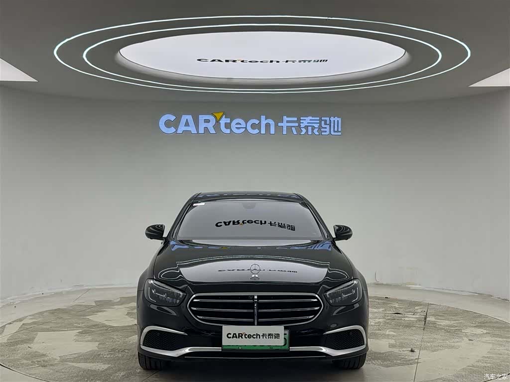 Mercedes-Benz E-Class, 2022 3