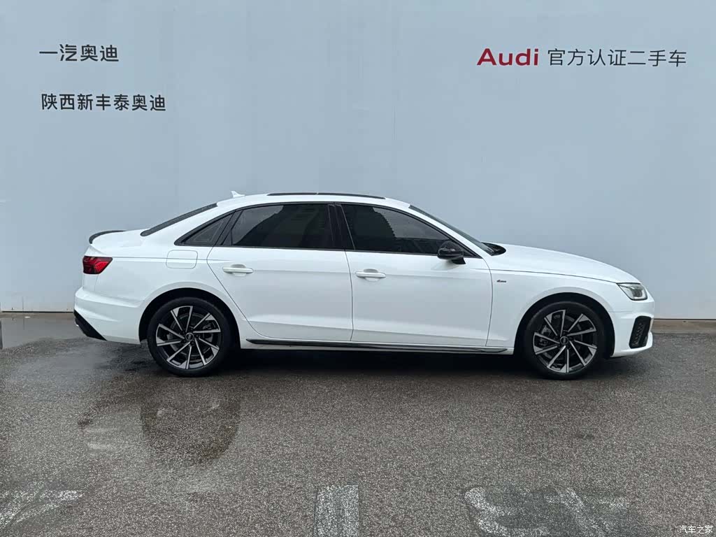 Audi A4L, 2023 все фото