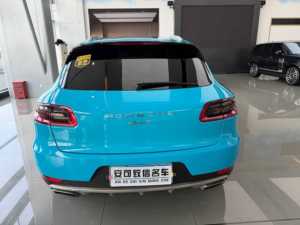 Porsche Macan
