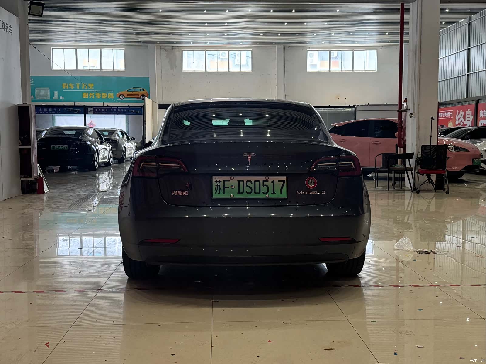 Tesla Model 3, 2022 все фото