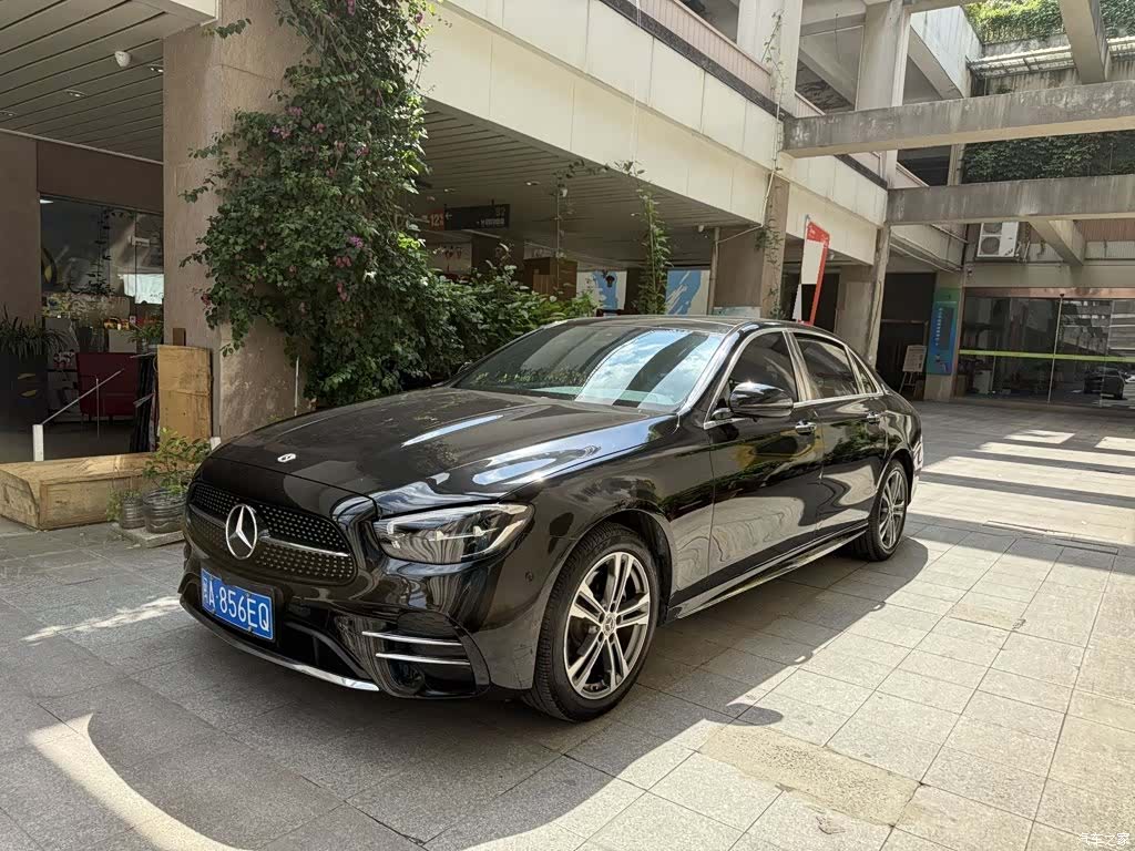 Mercedes-Benz E-Class, 2023 1
