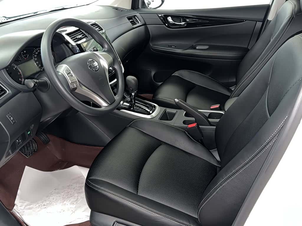 Nissan Tiida, 2017 11