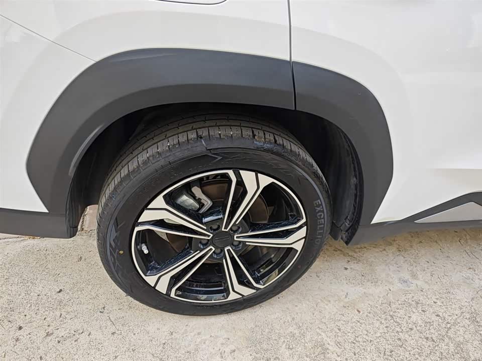 Geely Galaxy Galaxy L7