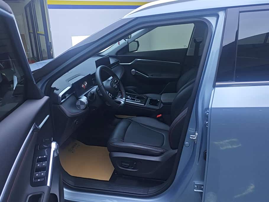 Trumpchi Shadow cool