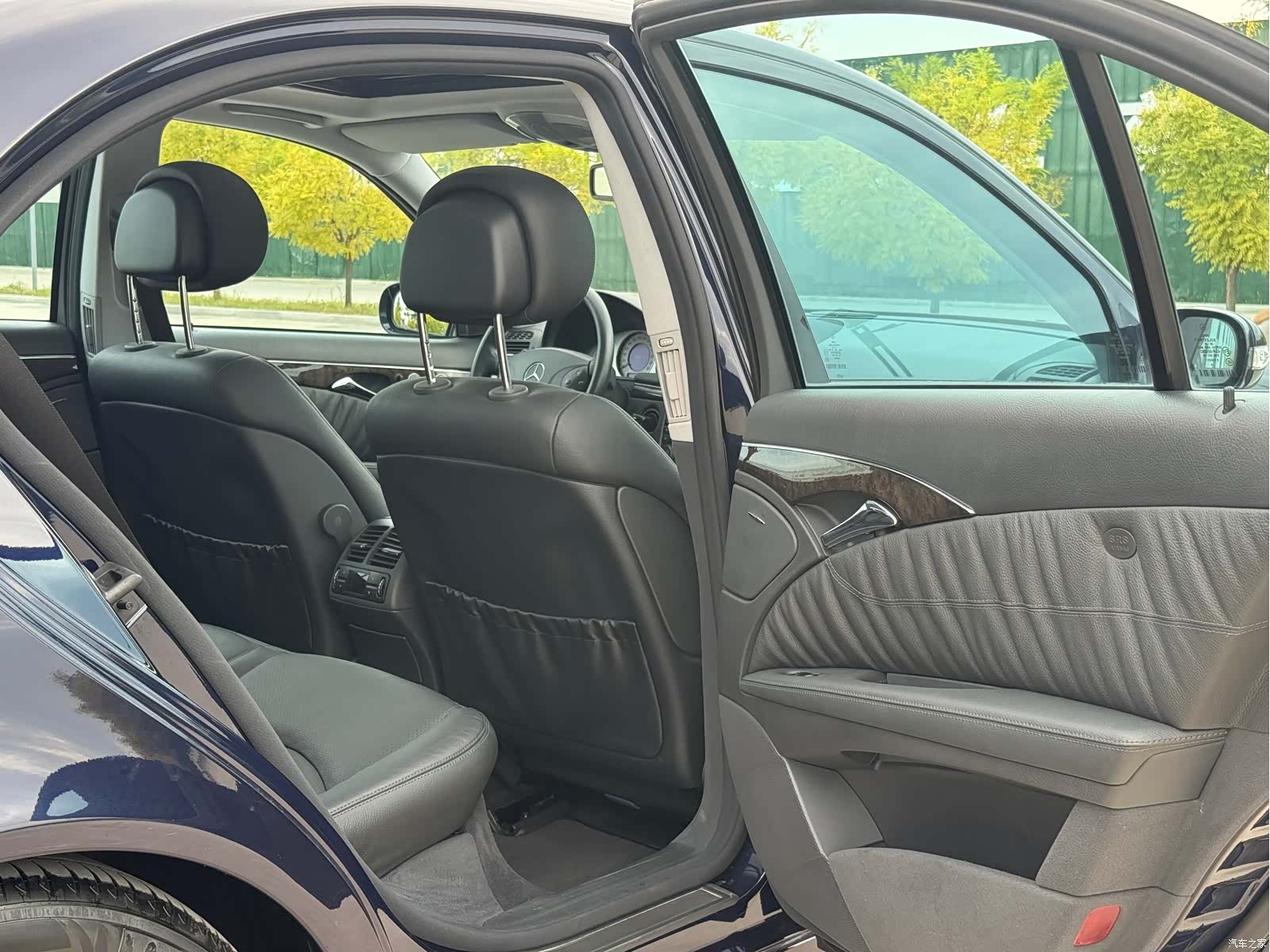 Mercedes-Benz E-Class, 2007 39