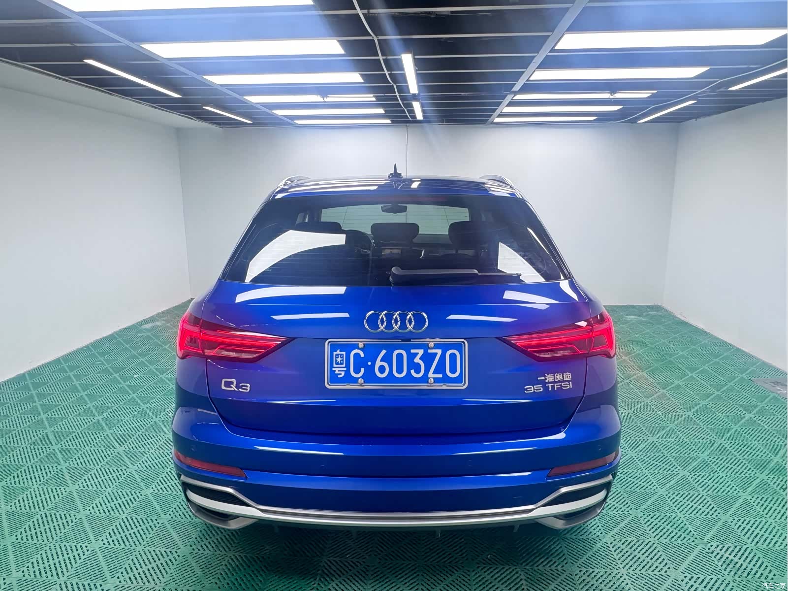 Audi Q3, 2022 все фото