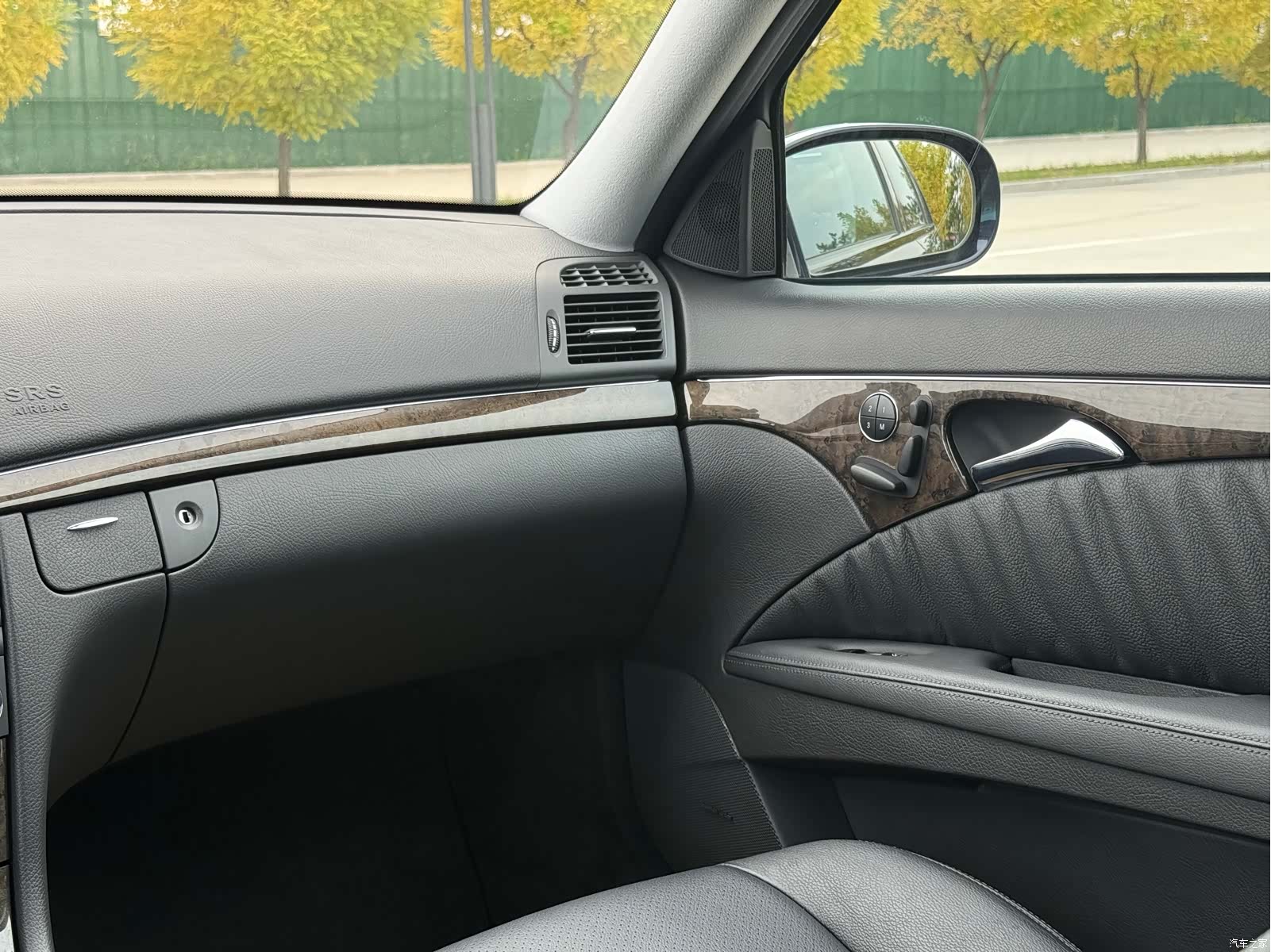 Mercedes-Benz E-Class, 2007 35
