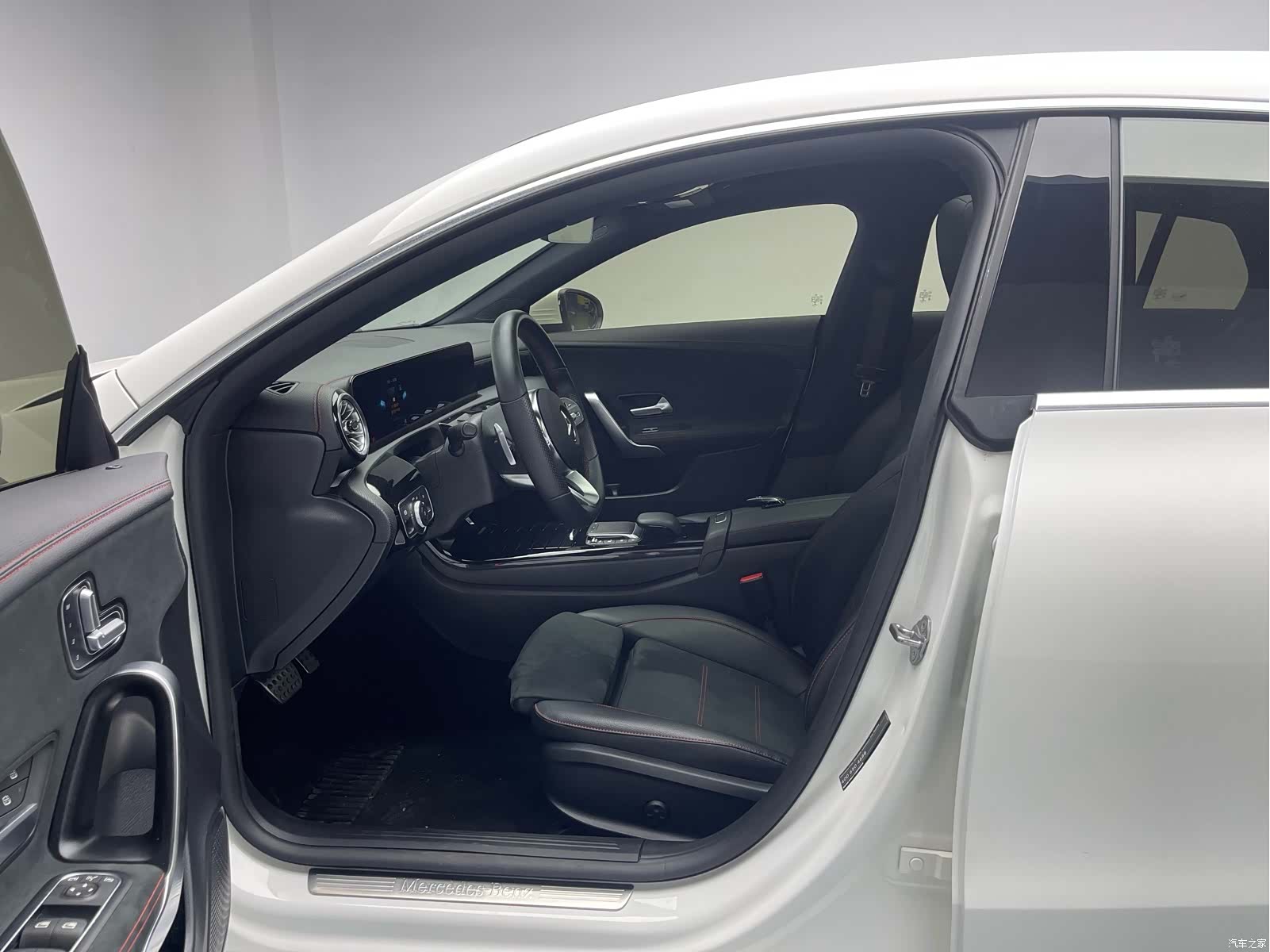 Mercedes-Benz CLA, 2021 8