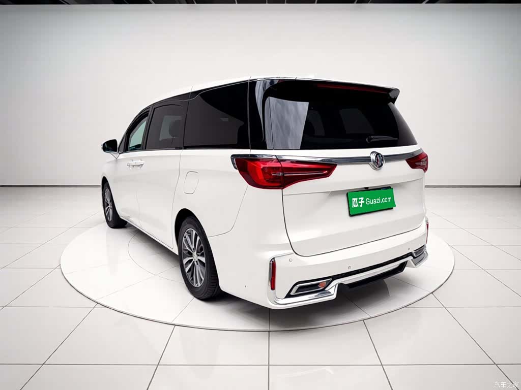 Buick GL8, 2021 4