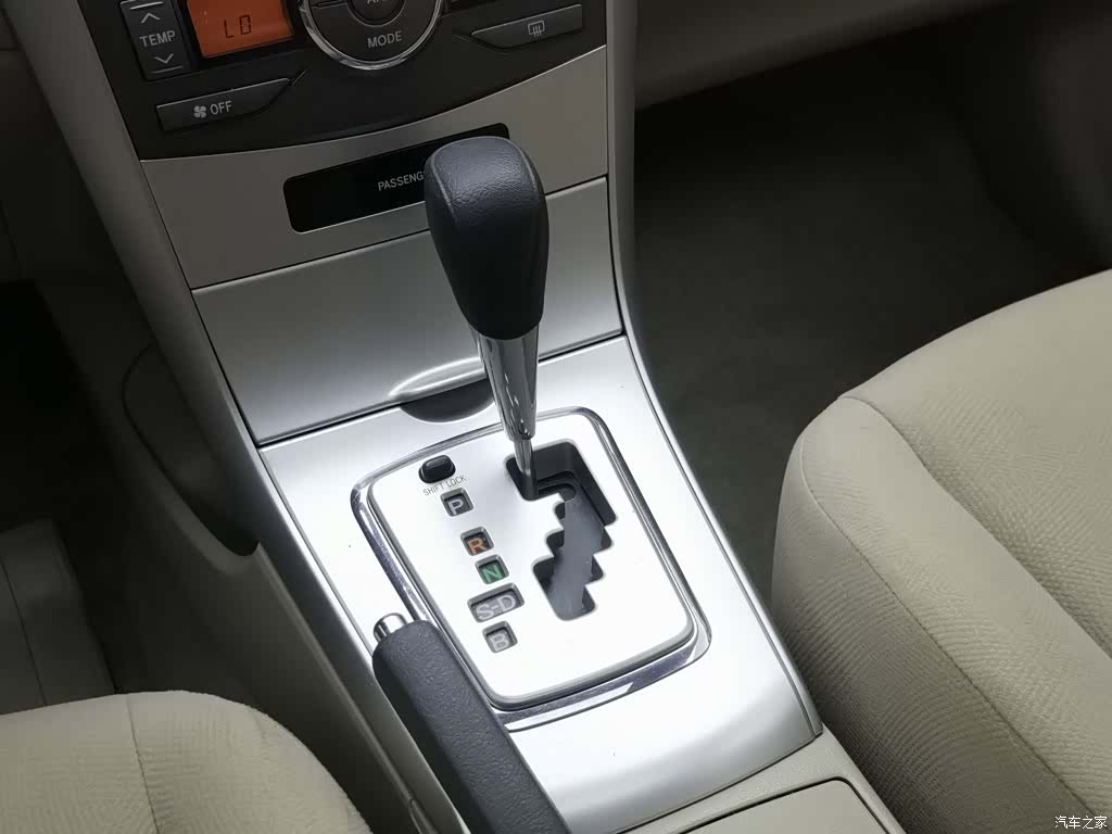 Toyota Corolla, 2011 13
