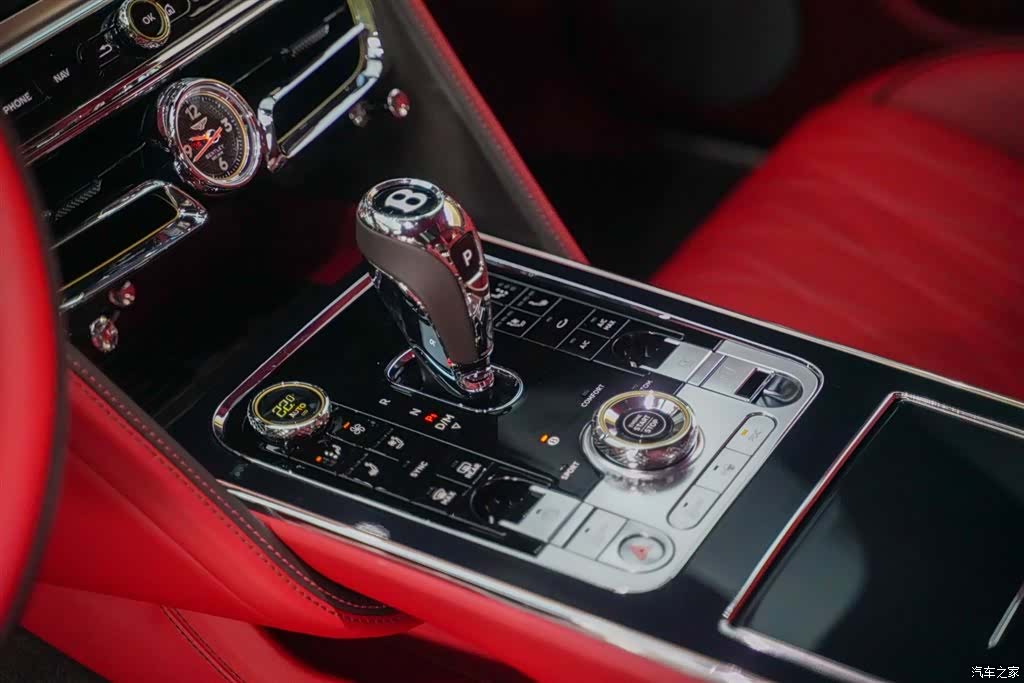 Bentley Flying Spur, 2021 17