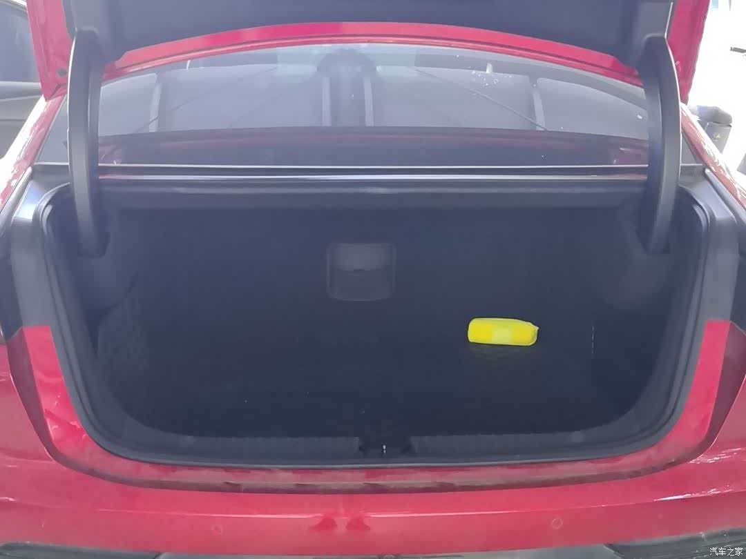 BYD Han, 2022 15