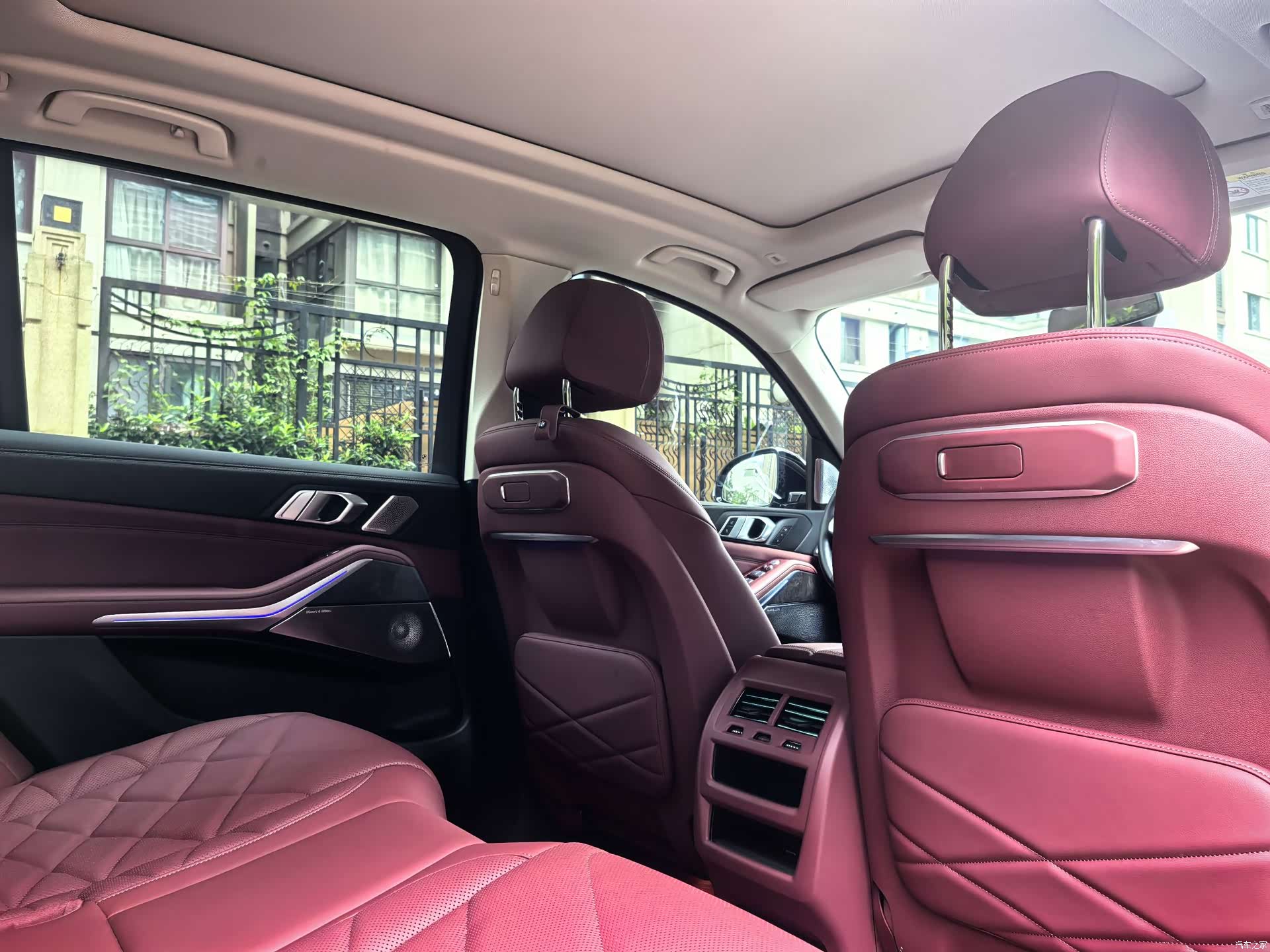 BMW X5, 2024 10