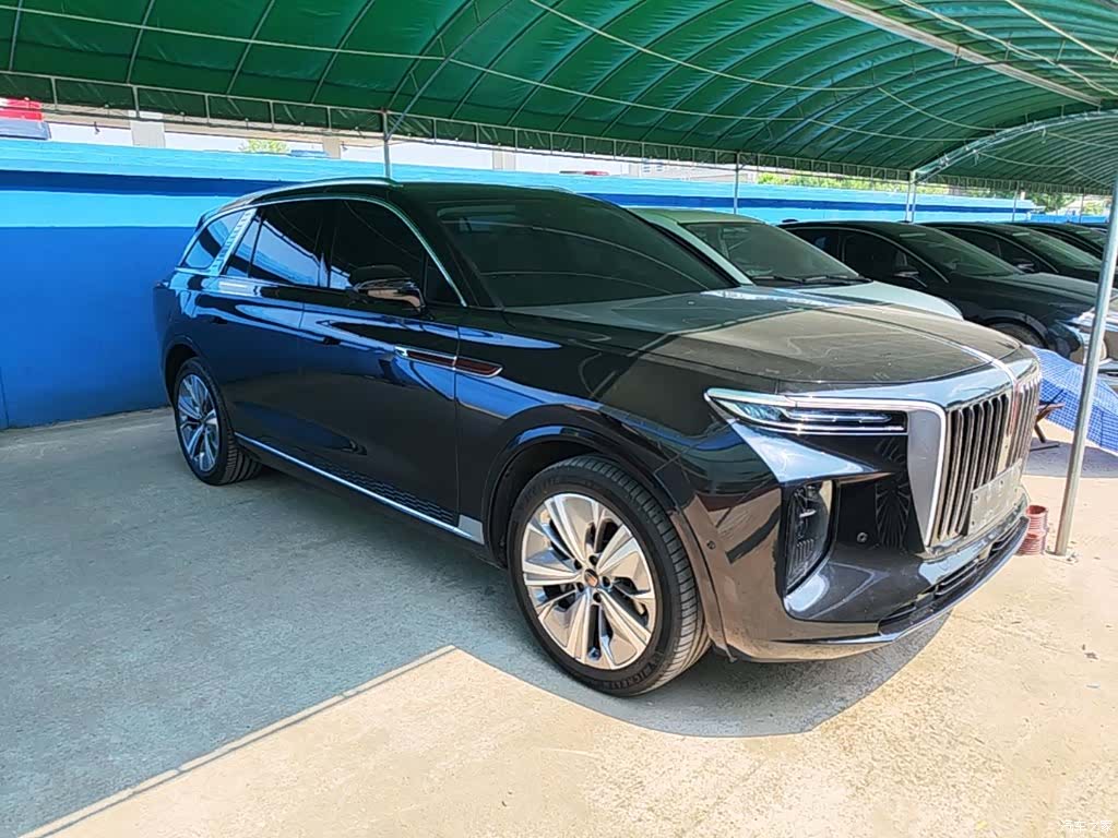 Hongqi E-HS9, 2023 4