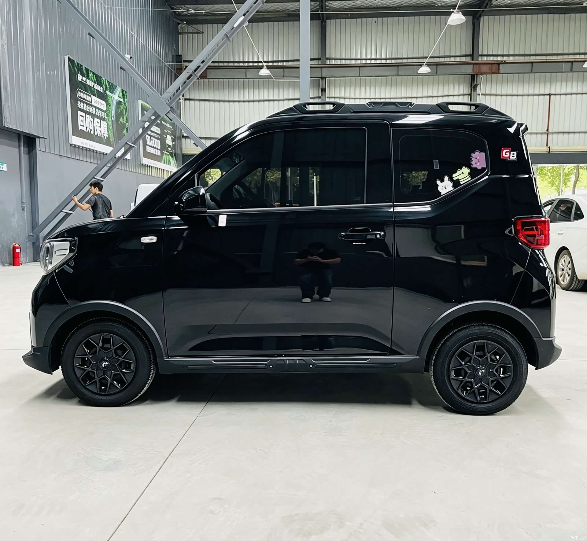 Wuling MINIEV, 2022 13