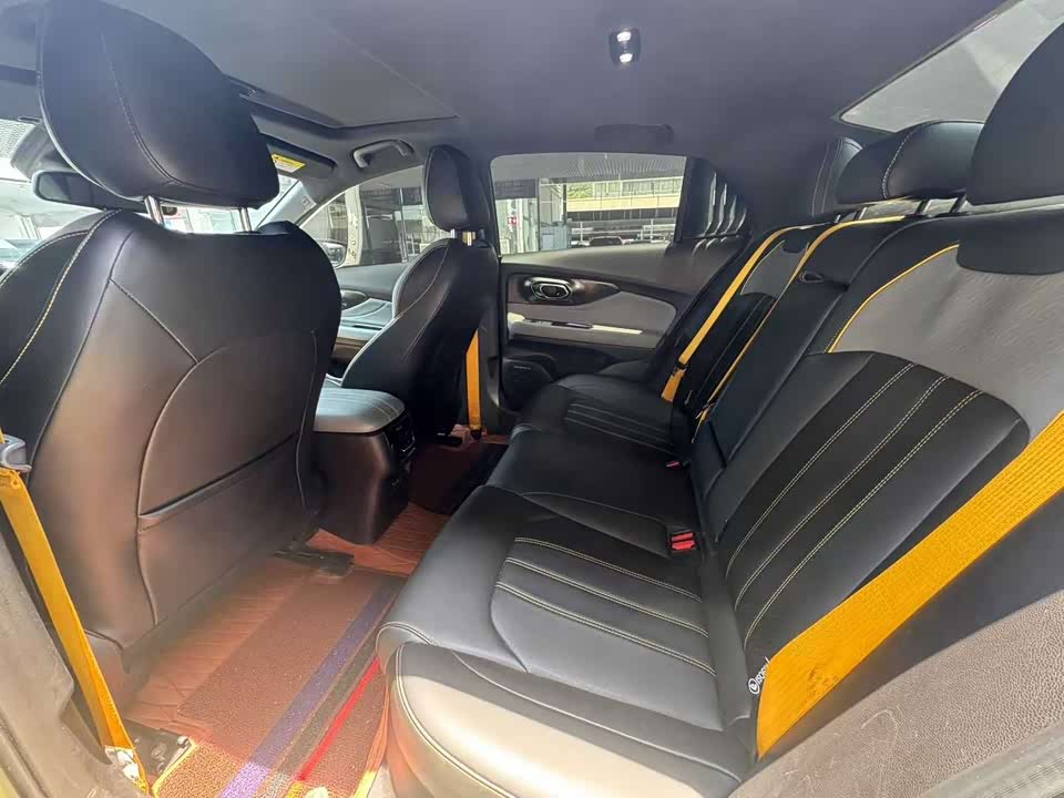 Trumpchi Shadow Leopard