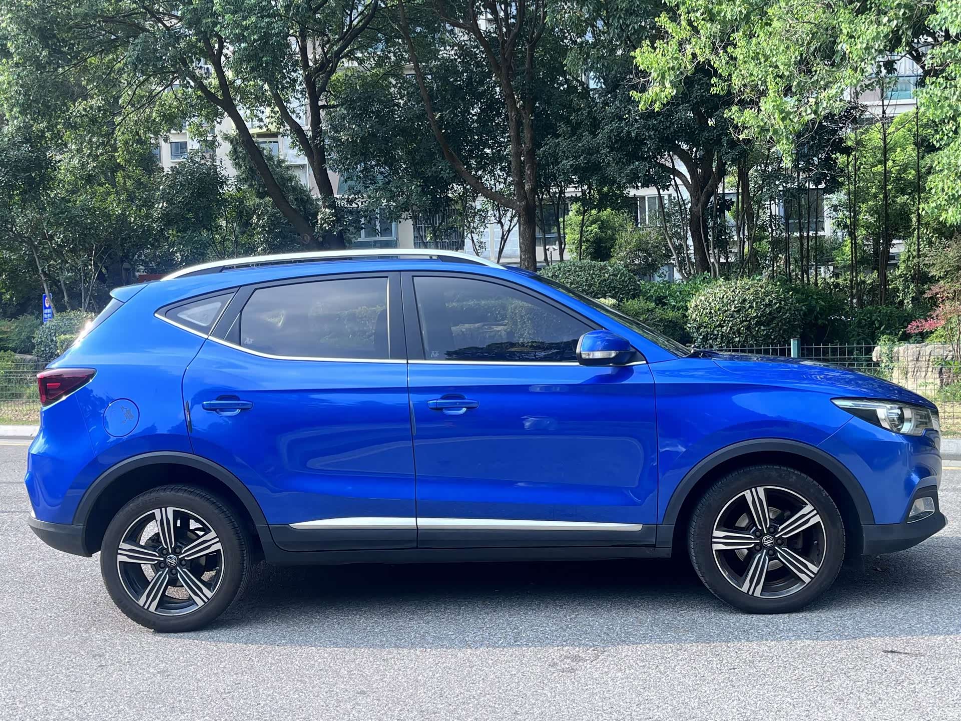 MG ZS, 2018 8