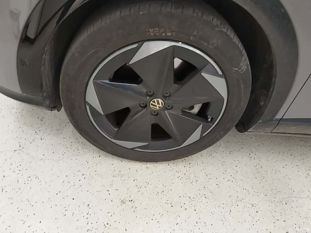 Volkswagen 06, 2025 23