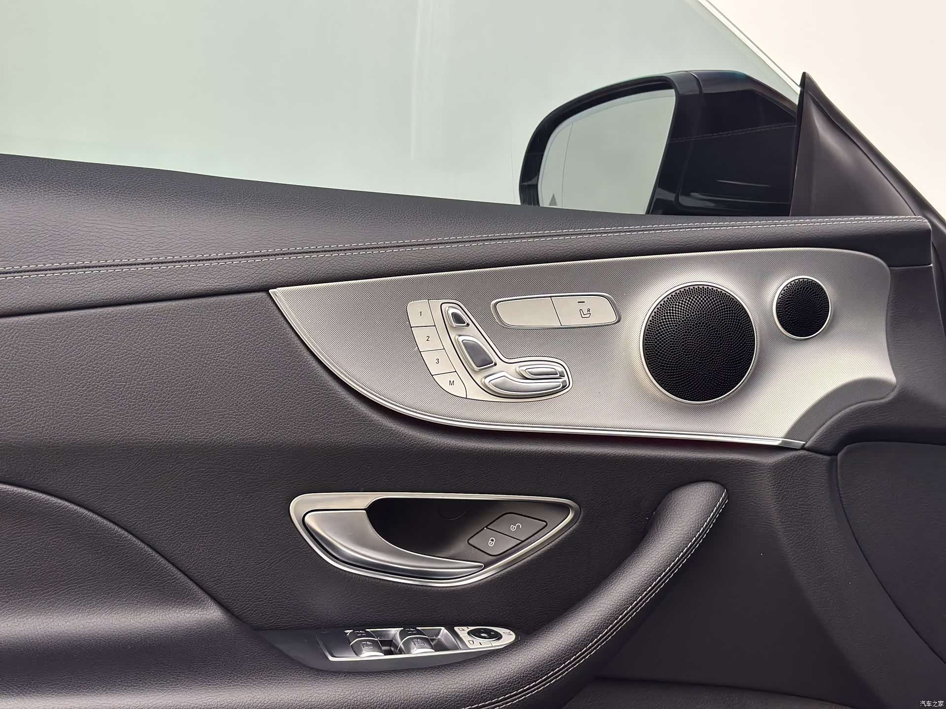 Mercedes-Benz E-Class, 2018 14